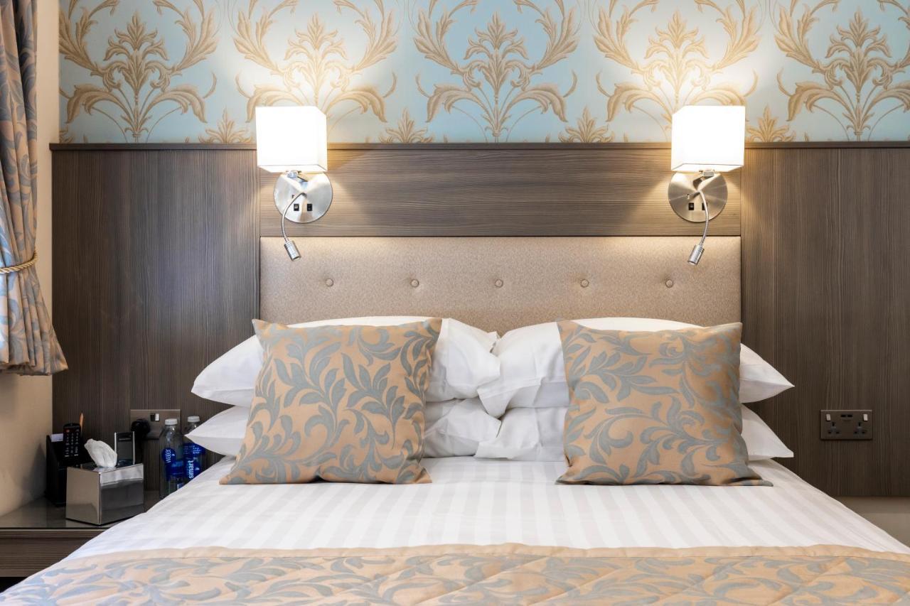 Kingfisher Hotel, Golf And Country Club Milton Keynes Eksteriør bilde